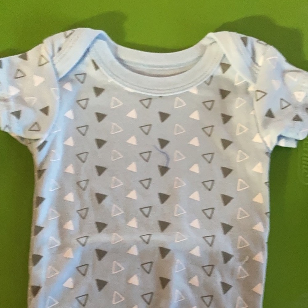 Triangle designs onesie